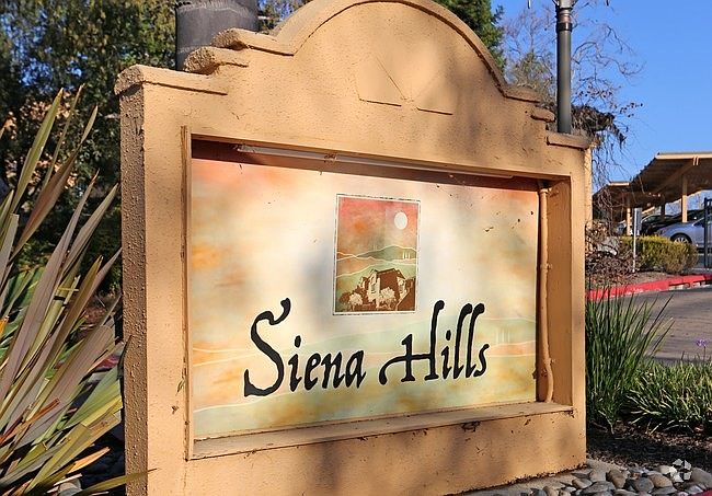 Sienna Hills