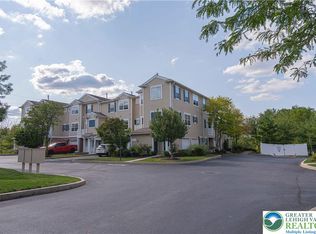 946 Nittany Ct S, Whitehall Township, PA 18104