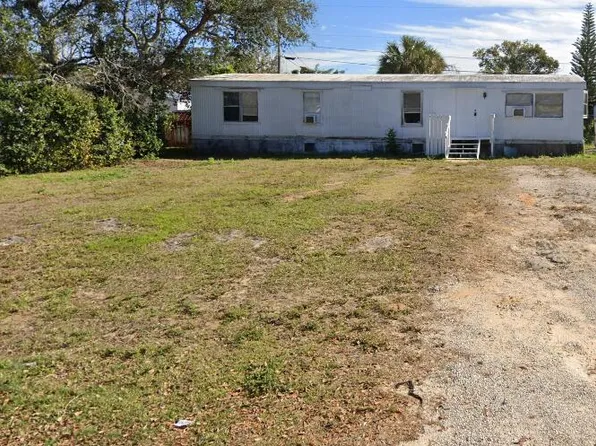 7002 Ash Dr, Cocoa, FL 32927