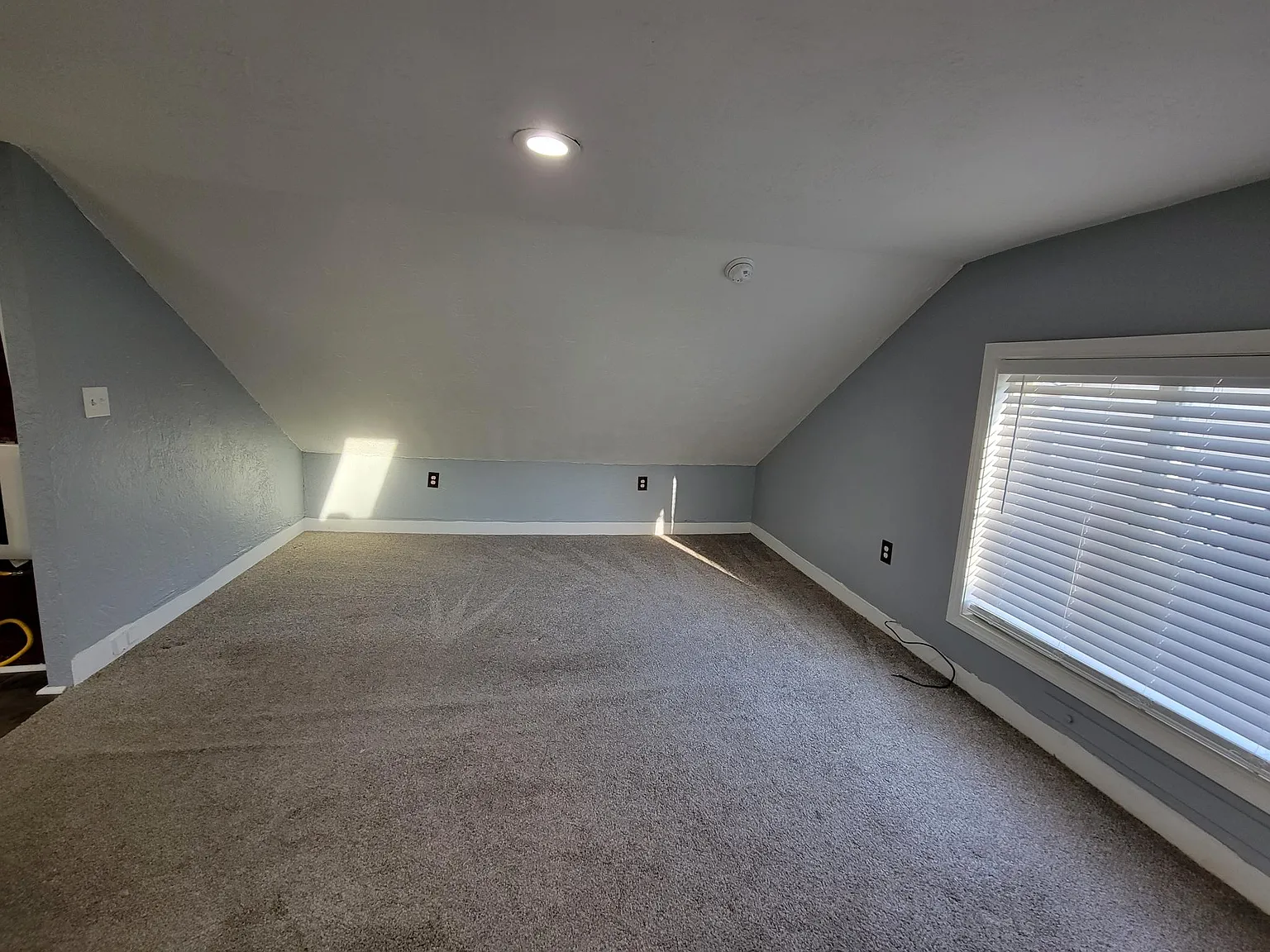 43 Ring St — Photo 2