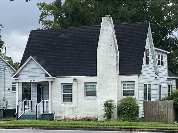 3rd image of 2555 Dauphin St