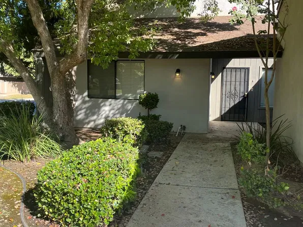 2800 Barrington St #A, Bakersfield, CA 93309