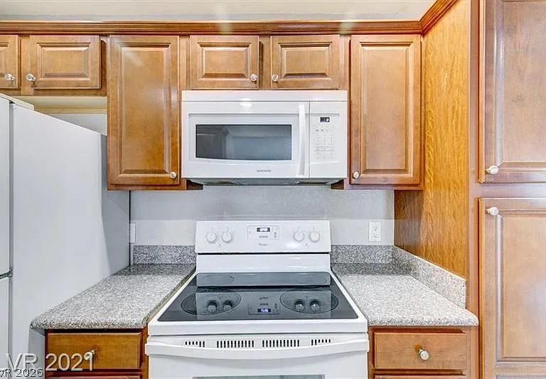 221 Mission Newport Ln #108 — Photo 8
