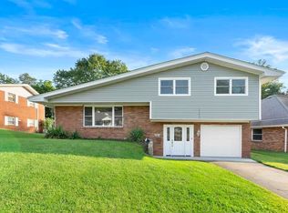 4022 Southview Rd, Ashland, KY 41101