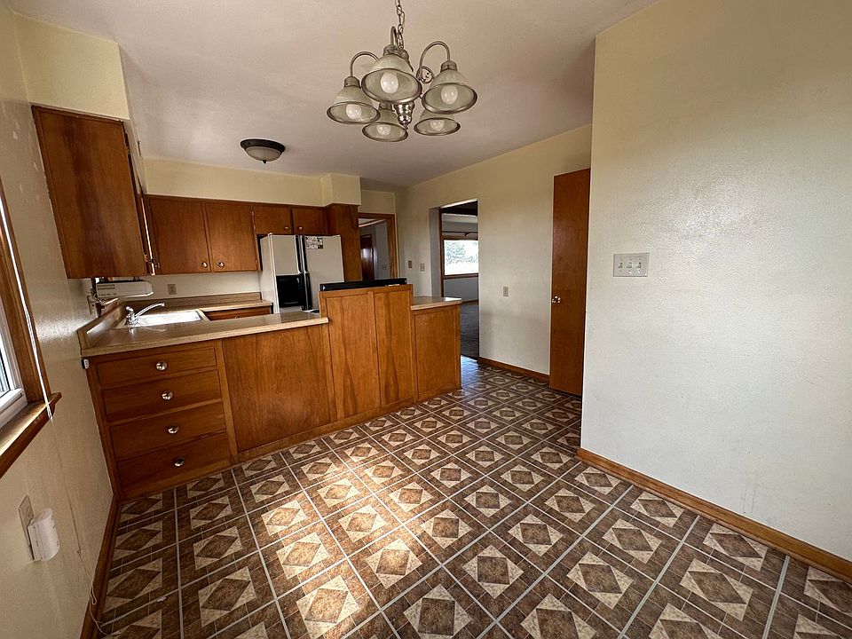 1st image of 12711 Hammond Ave