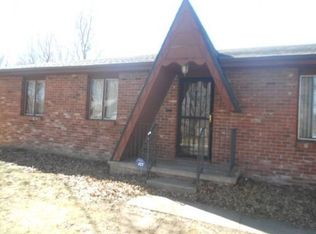 4305 S Meadowlark Dr, Springfield, MO 65810