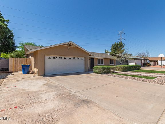 4th image of 2138 N LAZONA Drive