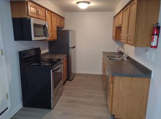 806 Ford Ave APT 2, Wyandotte, MI 48192