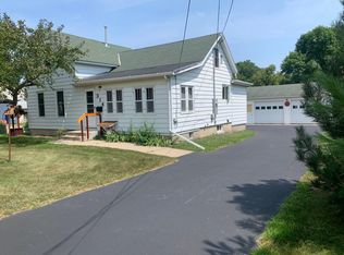 314 Water St N, Northfield, MN 55057