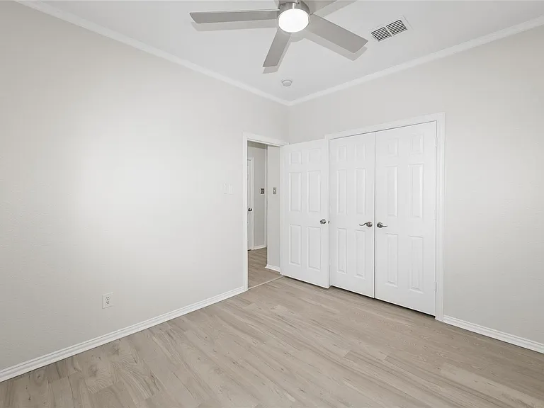 5712 Eureka Bnd — Photo 22