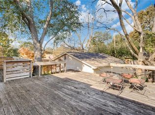 2739 W 10th St, Dallas, TX 75211