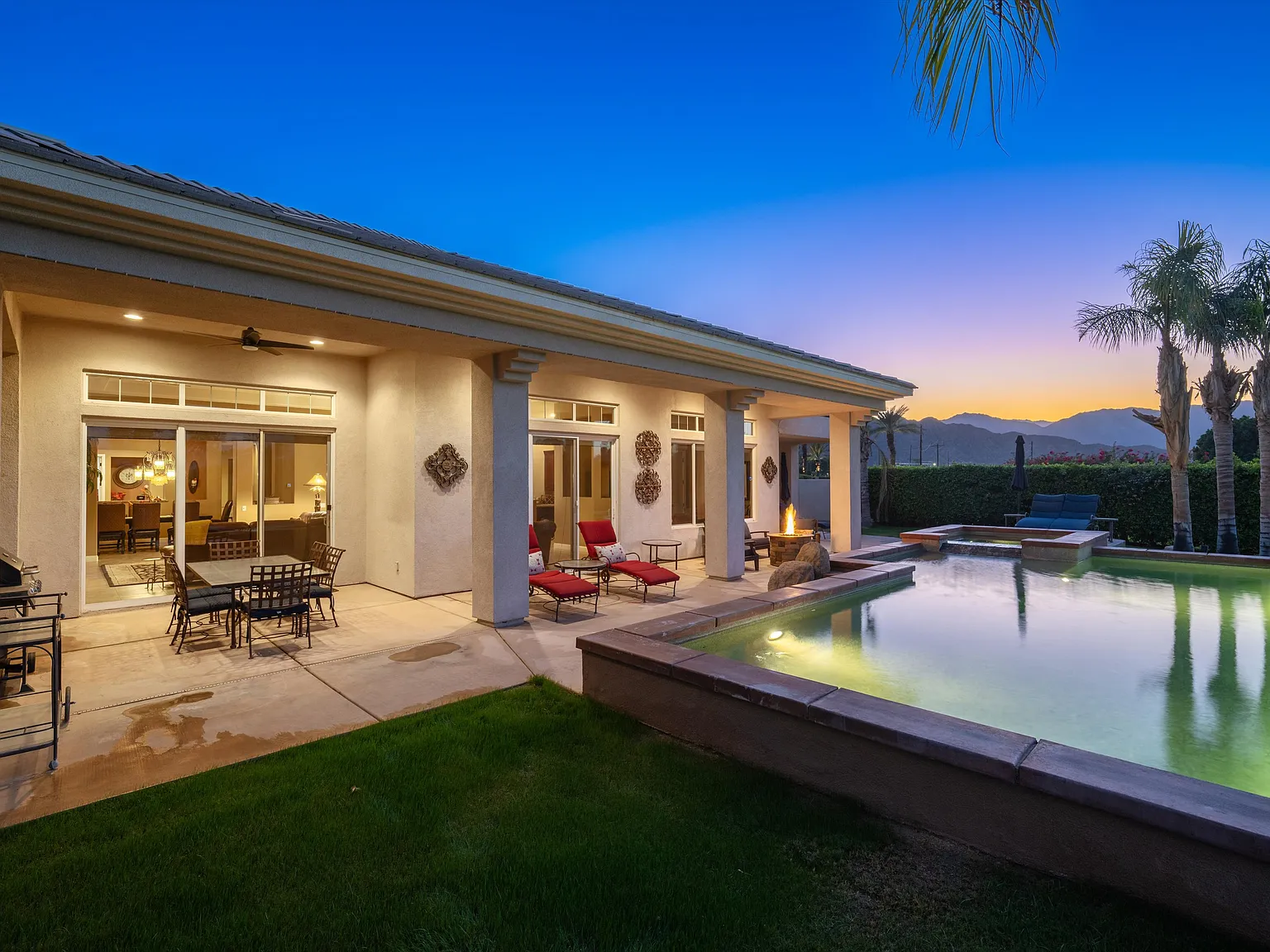 4 bed, 4.5 bath, 3863 sqft, $15,000 — Photo 3