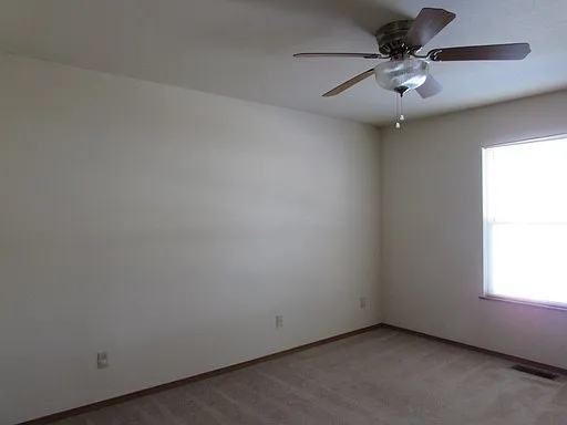 20380 Skyview Dr — Photo 8