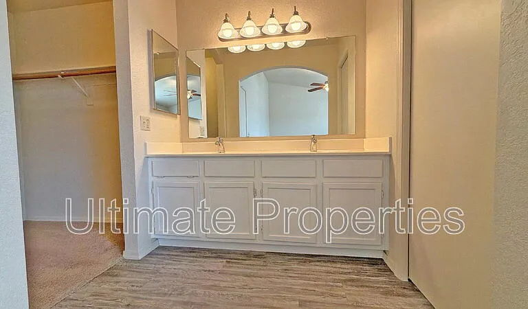 4645 N 99th Dr — Photo 12
