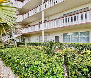 123 Southampton B, West Palm Beach, FL, 33417