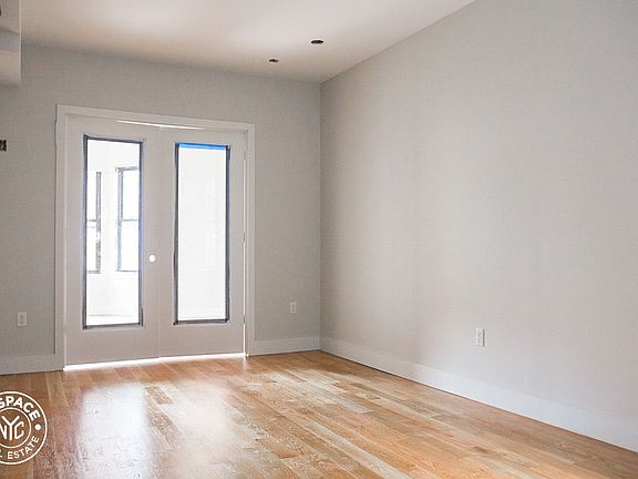 4th image of 64 Saint James Pl APT 2