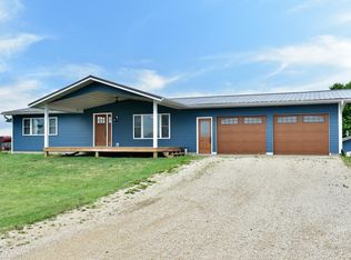 28263 Wilderness Rd, Houston, MN 55943