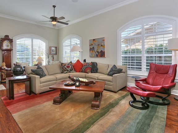 3rd image of 4886 El Carro Ln