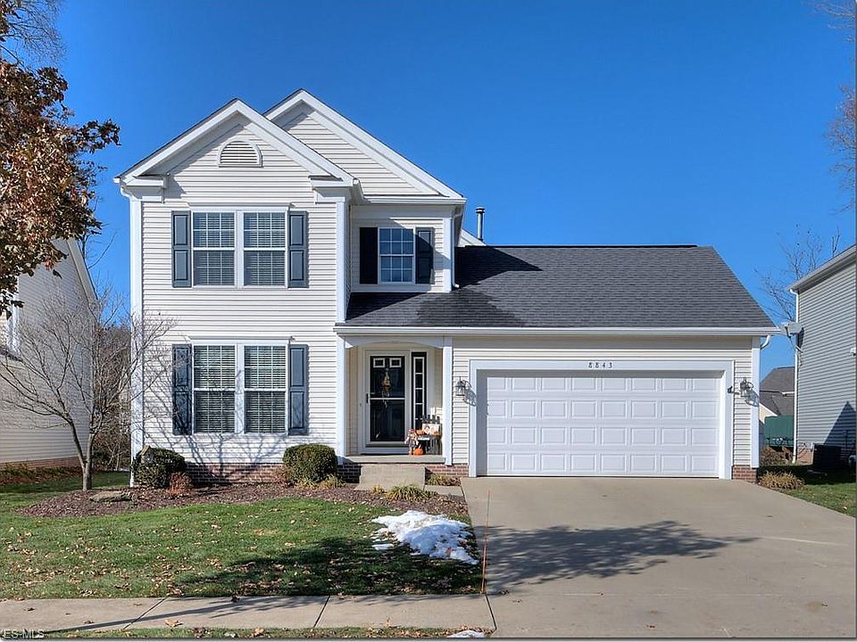1st image of 8843 Oakbrook Cir