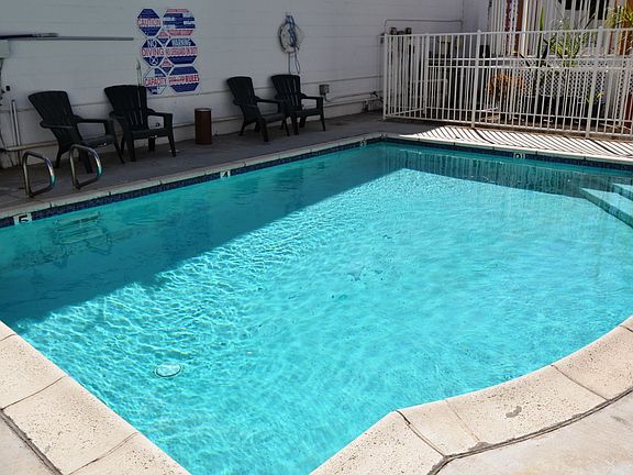 2nd image of 3960 Carpenter Ave APT 106