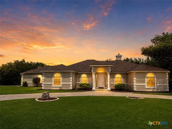 3112 Oakridge Blvd, Harker Heights, TX 76548