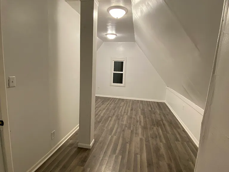 1416 Winter St — Photo 16