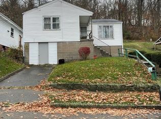 1991 Decatur Ave, Wheeling, WV 26003