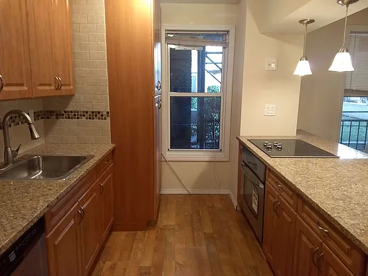 Rented by Harari Realty Corp | media 17