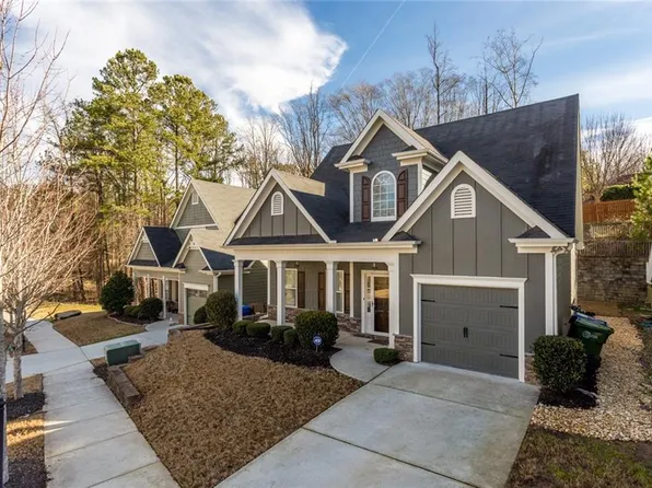 1561 Habershal Dr, Atlanta, GA 30318