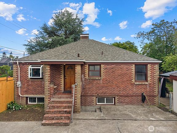 2nd image of 8724 16th Avenue SW