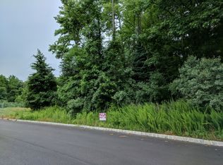 33 Keller Ave, Cookstown, NJ 08511