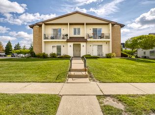 2341 Barbara Jean Dr, Schererville, IN 46375