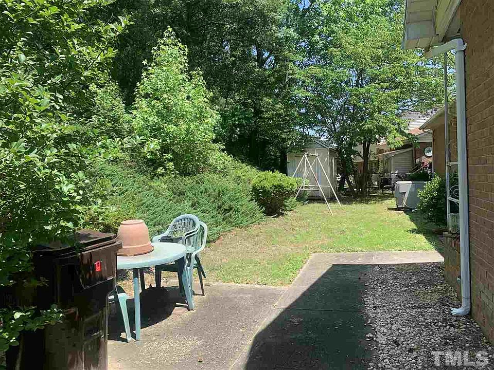 2nd image of 5117 Peppercorn St