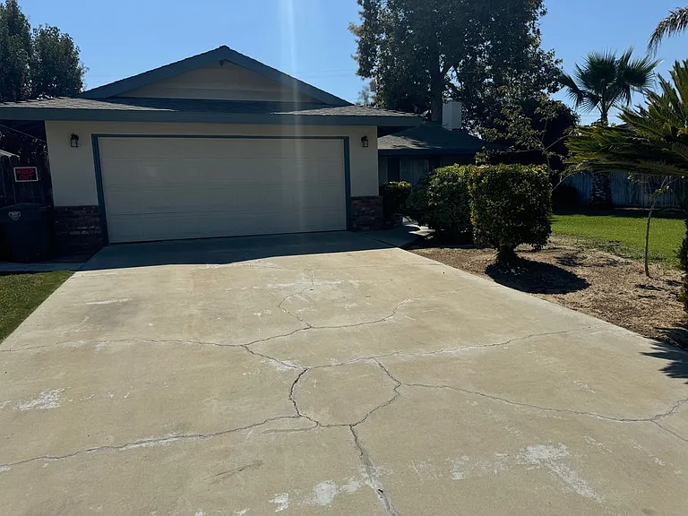 4309 Starling Dr — Photo 2