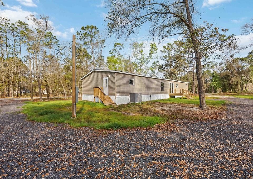 1st image of 1525 Slash Pine Rd