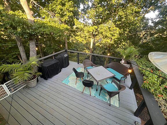 Spacious private outdoor space