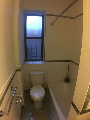 Rented by Newcastle Realty Services | media 30