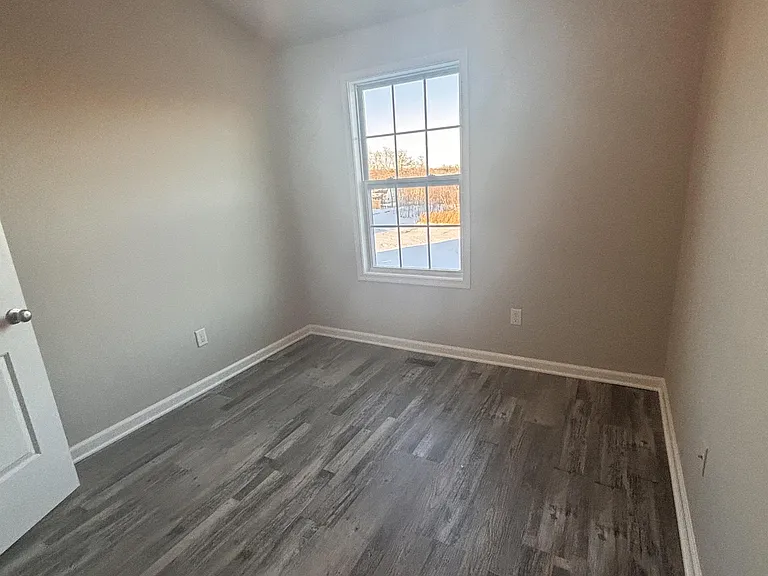 195 Continental Dr #1 — Photo 8