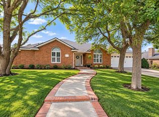 1907 Apache Dr, Dalhart, TX 79022