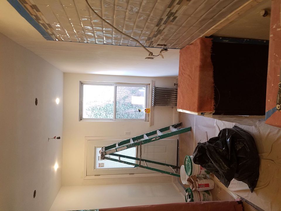 1st image of 3907 48th Ave