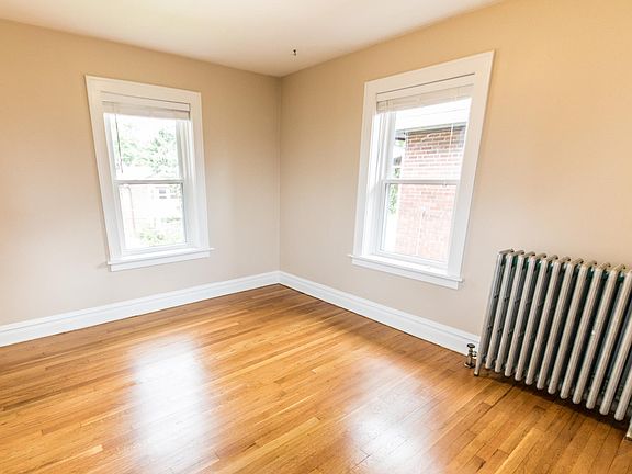 3rd image of 5067 Mardel Ave Floor 2