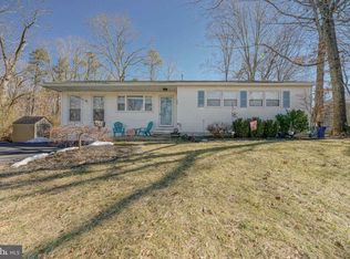 48 Higgins Ave, Clementon, NJ 08021