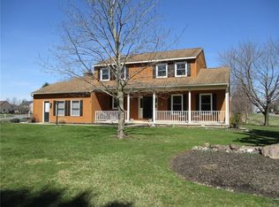 5879 Pontiac Ln, Brewerton, NY 13029