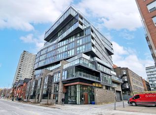15 Beverley St #803, Toronto, ON M5T0B3