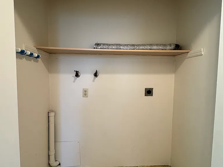 308 Annette Ave — Photo 16