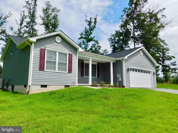 345 Executive Way, Hedgesville, WV 25427