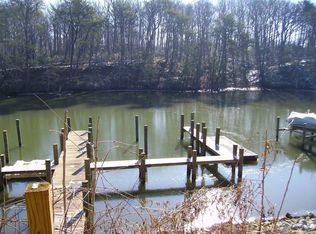 184 Acton Rd, Annapolis, MD 21403