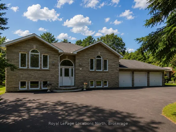 33 Birchwood Trl, Wasaga Beach, ON L9Z 1B1