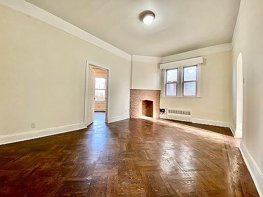 2nd image of 76 70th St Floor 1