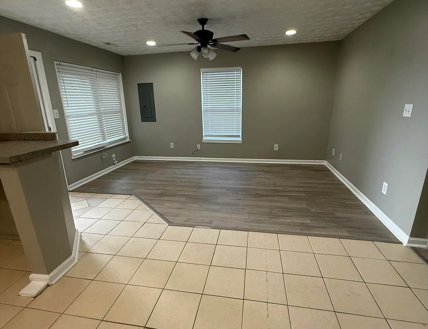 3 bed, 2.0 bath, 1188 sqft, $1,750 — Photo 4